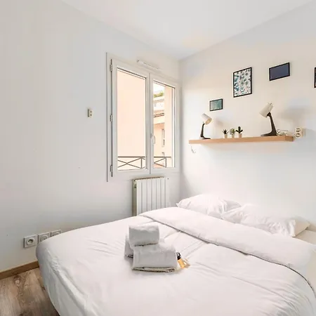 Holiday home Le Murier - Maison De Avec Patio Parking - 6 Pers Lyon