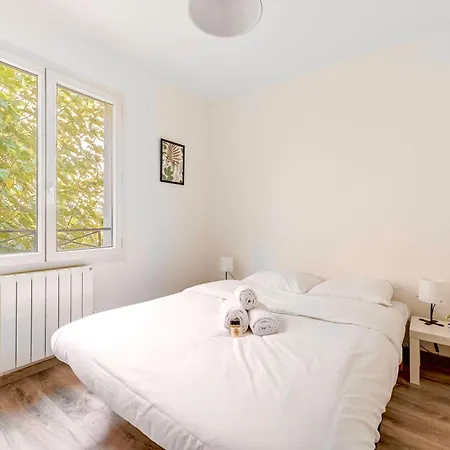 Le Murier - Maison De Avec Patio Parking - 6 Pers